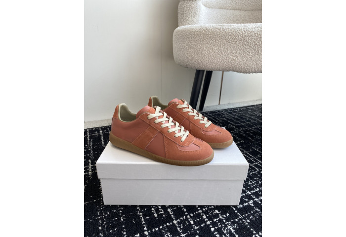 Ma*s*n m0rgiela trainer (gats)