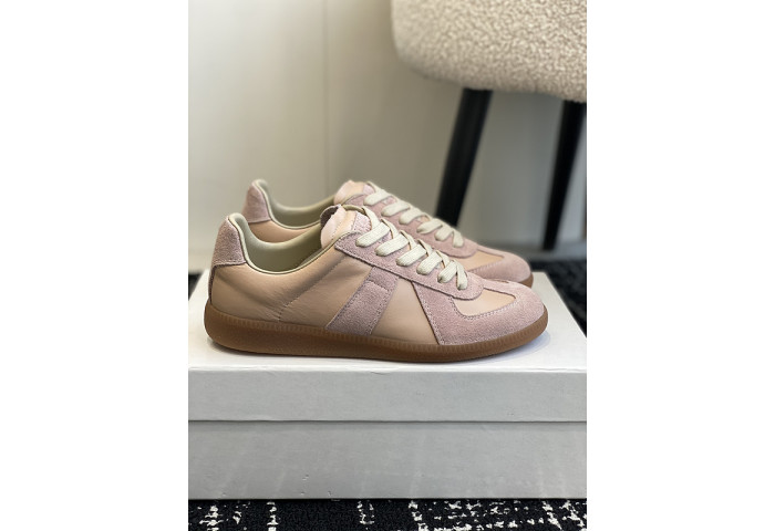 Ma*s*n m0rgiela trainer (gats)