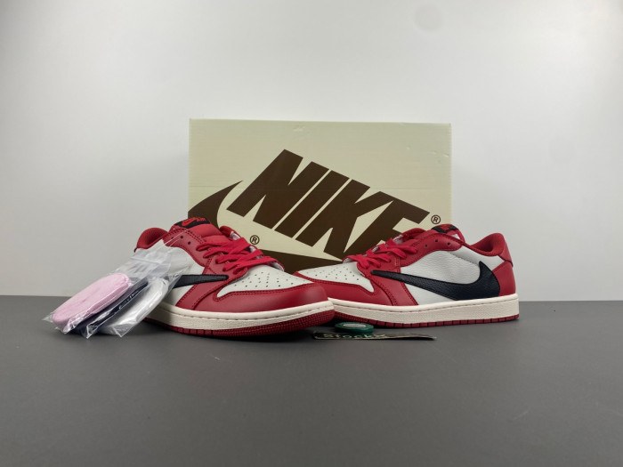 Travis Scott x Air Jordan 1 Low OG DZ4137-700