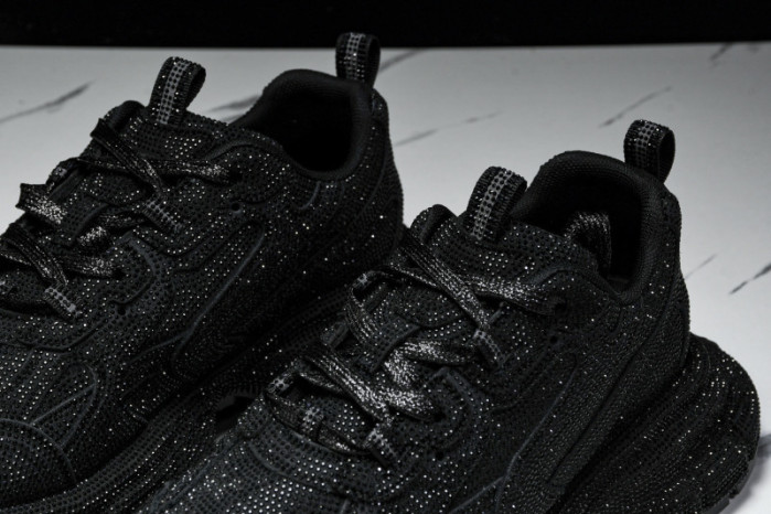 BLCG RUNNER SNEAKER (crystal)