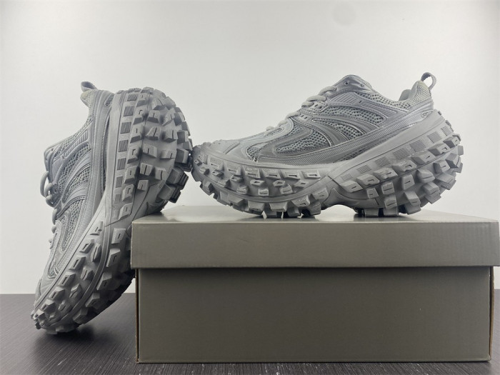 blc* defender sneaker