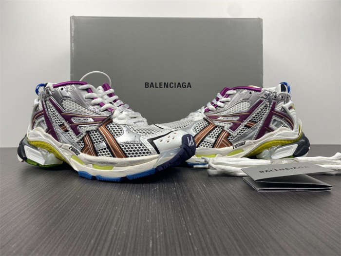 blcg runner sneaker