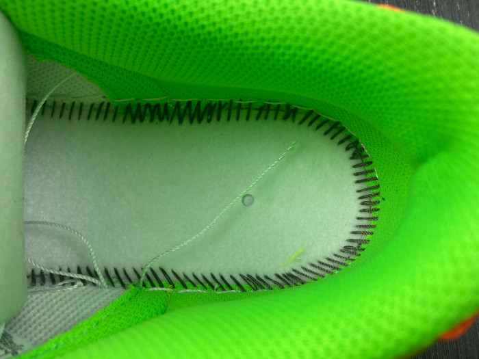 nike dunk low “glow in the dark” fj4610-702