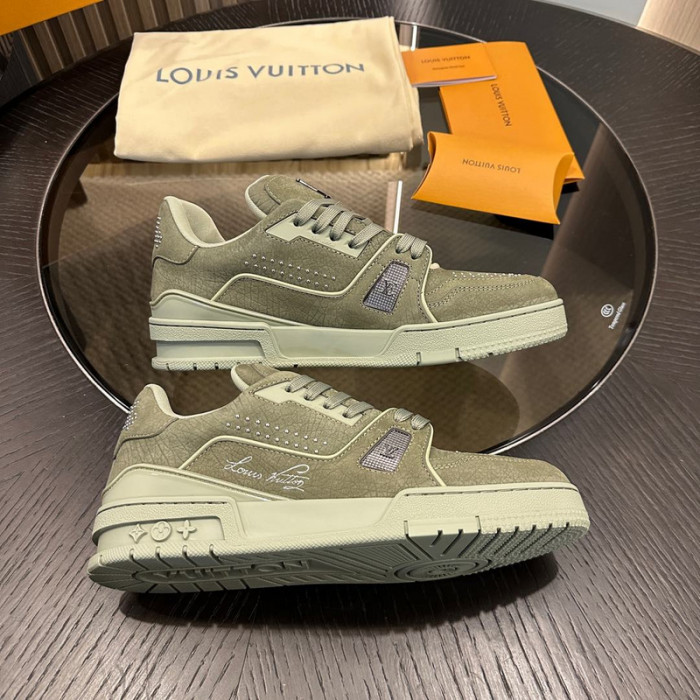LOU1VTON SNEAKER