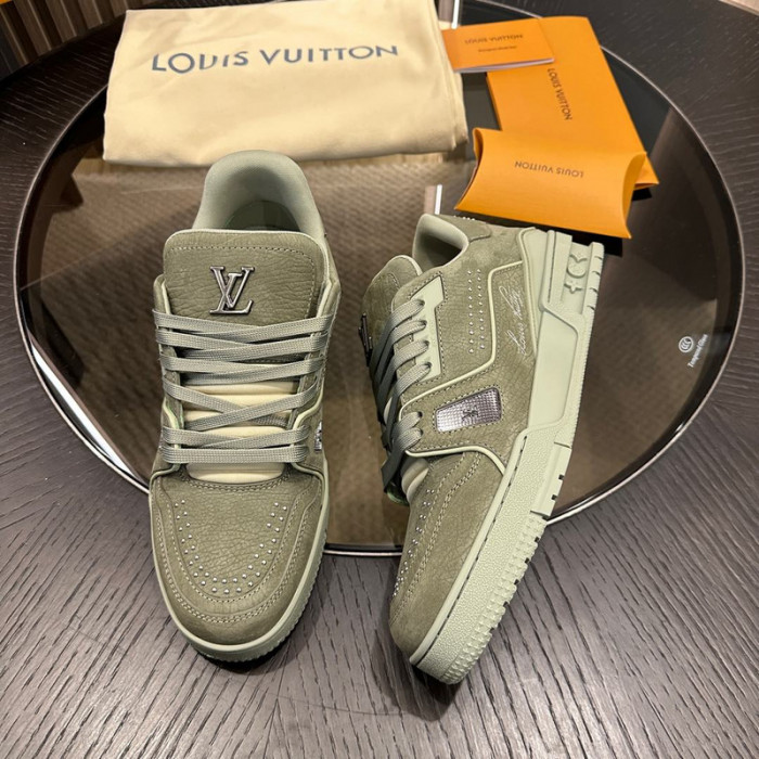 LOU1VTON SNEAKER