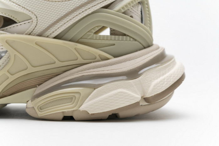 Ba*len*cia*ga track 2 sneaker khaki 570391 w2gn1 9029