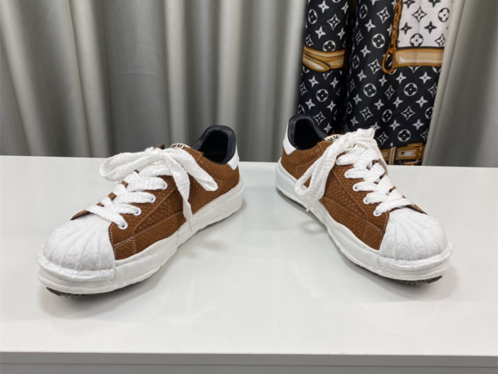 Ma*s*n mihara yasuhiro low-top sneakers mmy-028