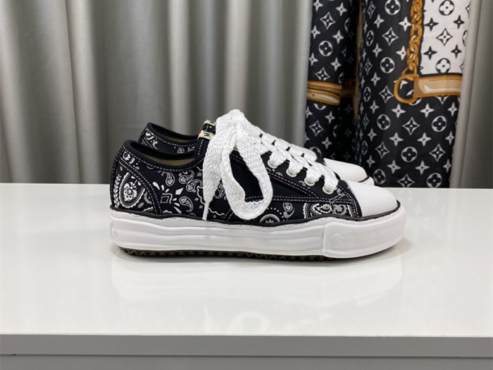 Ma*s*n mihara yasuhiro low-top sneakers mmy-031