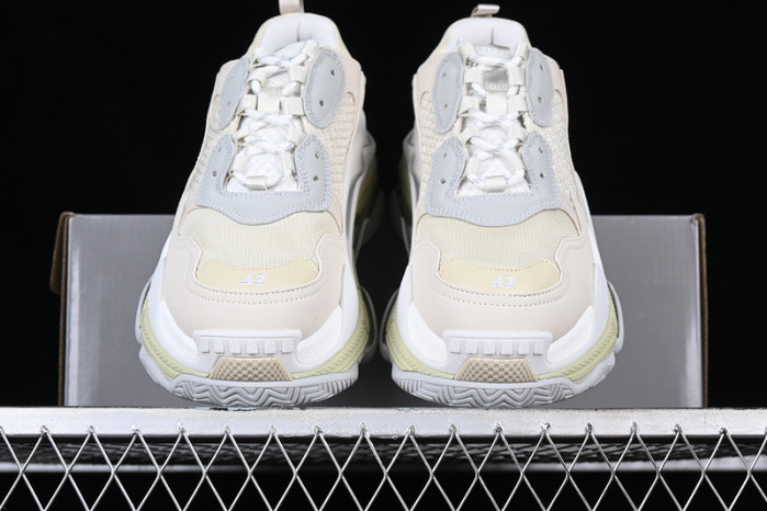 blc* triple s trainer