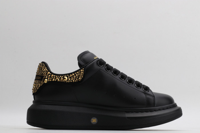 mcqueen oversized sneaker
