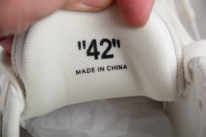 OFF-WHITE Out Of Office