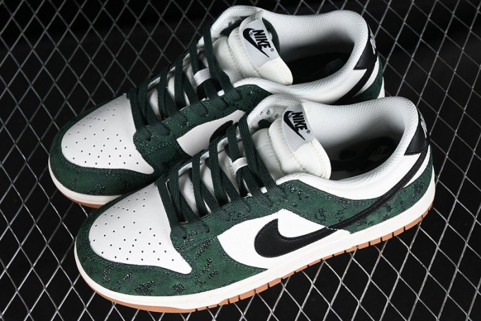 nike dunk low green snake fq8893-397