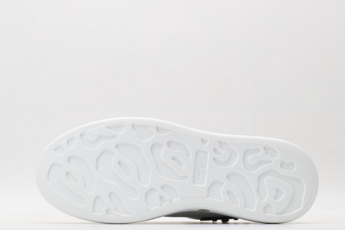 mcqueen oversized sneaker